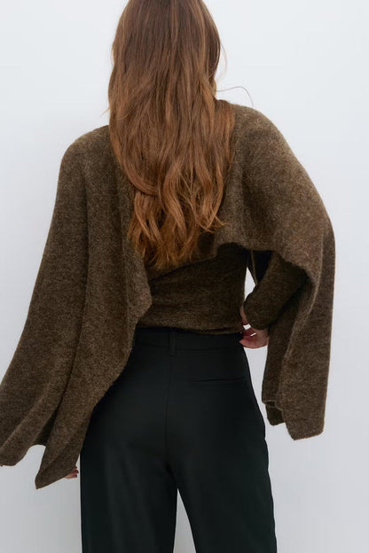 LIORA CAPE